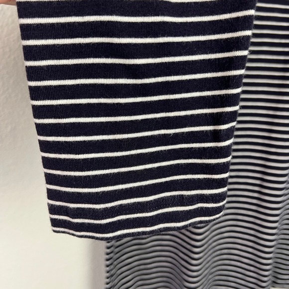 Lands End Shaped Womens XL Navy Blue White Striped Long Sleeve Cotton Tee Shirt - Picture 4 of 6